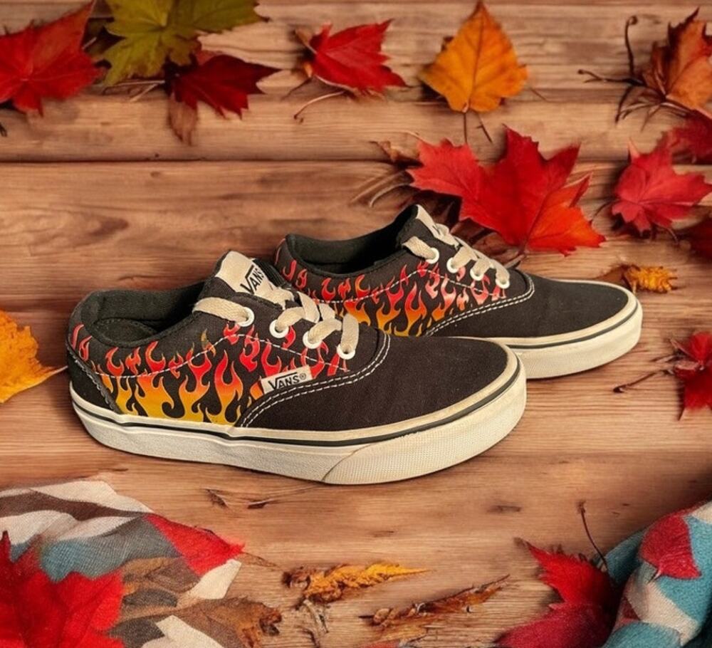 Vans Kids Girls Boys Black Fire Shoes Flames Tennis Shoes Sneakers Youth Sz 1
